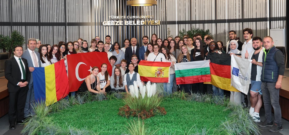 WhatsApp Image 2025-10-27 at 17.48.43