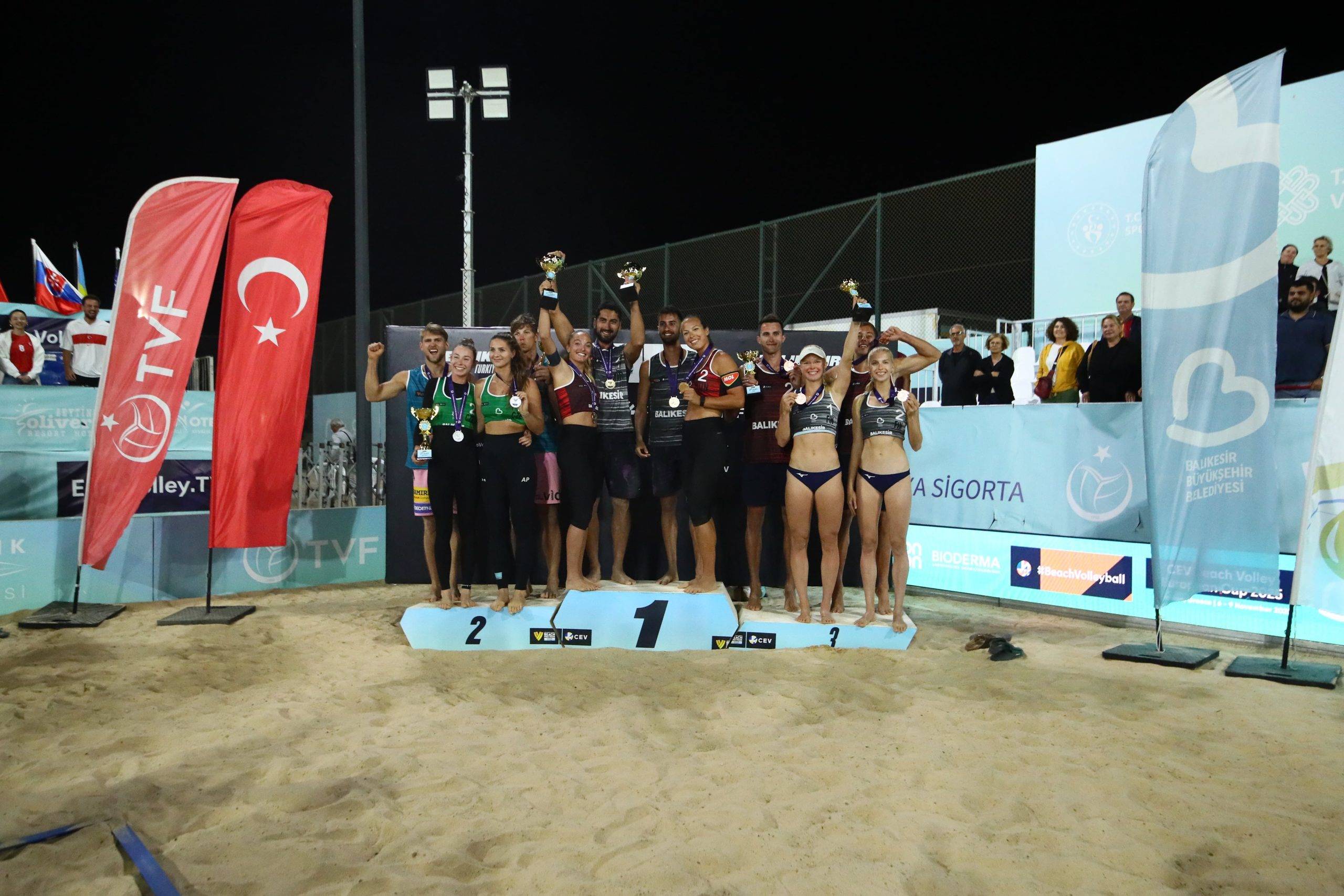 Beach Pro Tour Balıkesir Etabı Şampiyonu Oldular