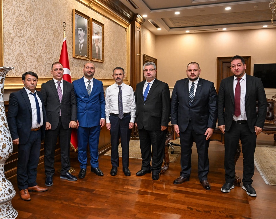 WhatsApp Image 2025-11-13 at 16.31.09