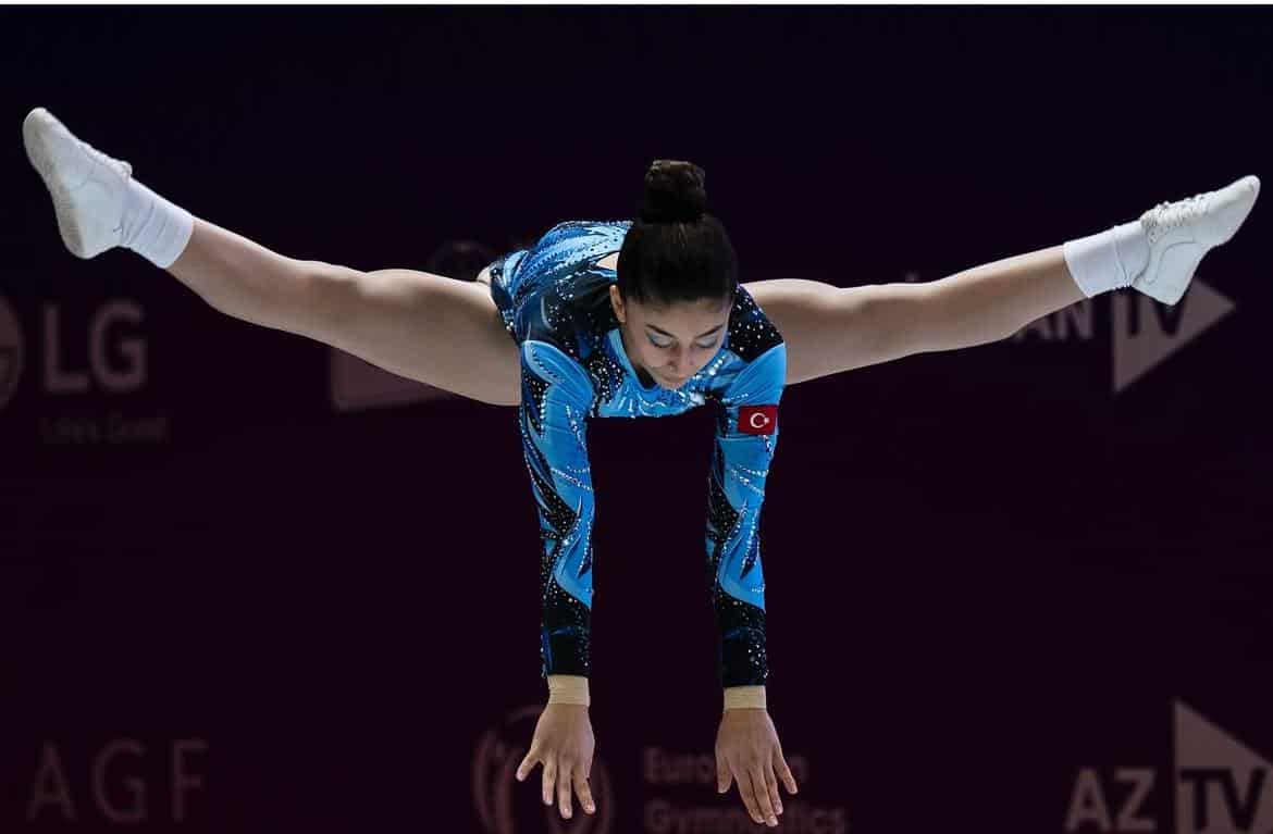 Ekin Çınar Avrupa Şampiyonu!