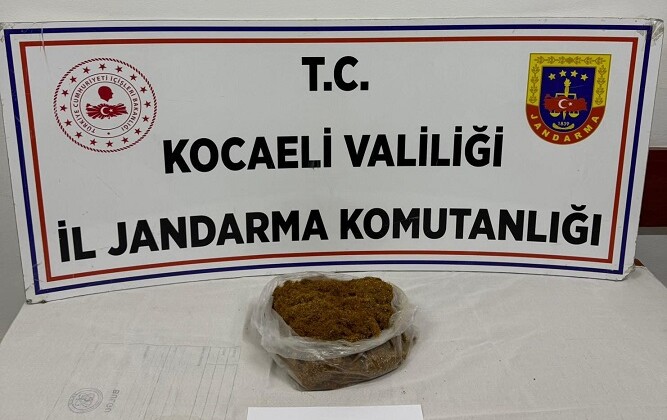 Jandarma’dan İzmit ve Gebze’de uyuşturucu operasyonu: 4 şahıs yakalandı