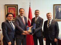 Kuzey Makedonya Türkiye Büyükelçisi Fatih Ulusoy'a ziyaret