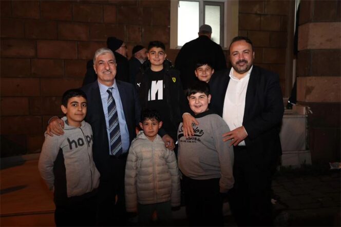 Dilovası’nda_Ramazan’ın_Manevi_İklimi_Camilerde_Yaşanıyor_(5)_800_600