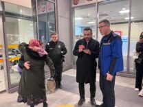 Zabıtadan ihtiyaç sahibi vatandaşa yardım eli (1)