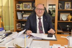 AYHAN ZEYTİNOĞLU (39)