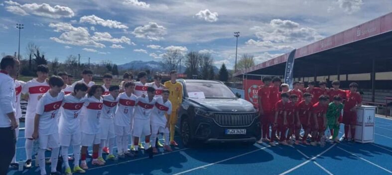 0ea5b6d9-6586-4643-8d25-a9df63f3e214