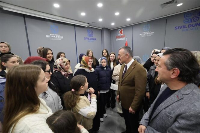 Büyükakın,_soydaşlarımızı_yalnız_bırakmıyor_(3)_800_600