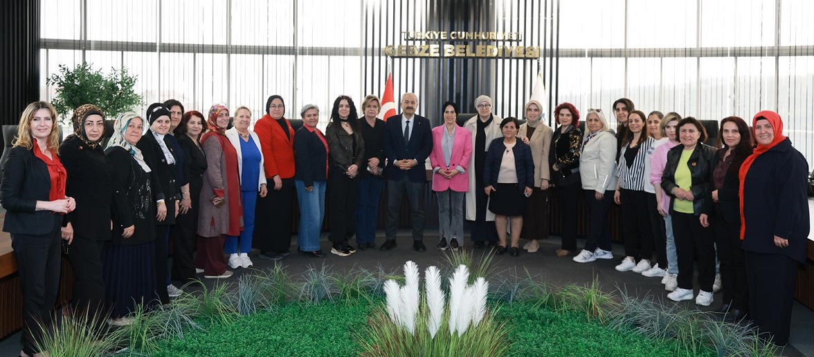 Gebze Belediyesi Kadın Muhtarları Ağırladı