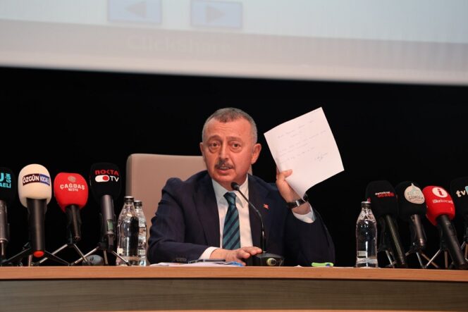 “19 Mayıs’a saygısızlık” dedi, müdahale etti