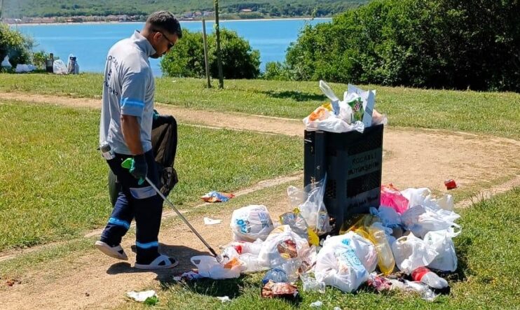 Kandıra sahillerinden 39 ton atık toplandı (6)