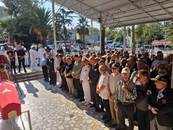 Kıbrıs Gazisi Aziz Tepe Dualarla Son Yolculuğuna Uğurlandı