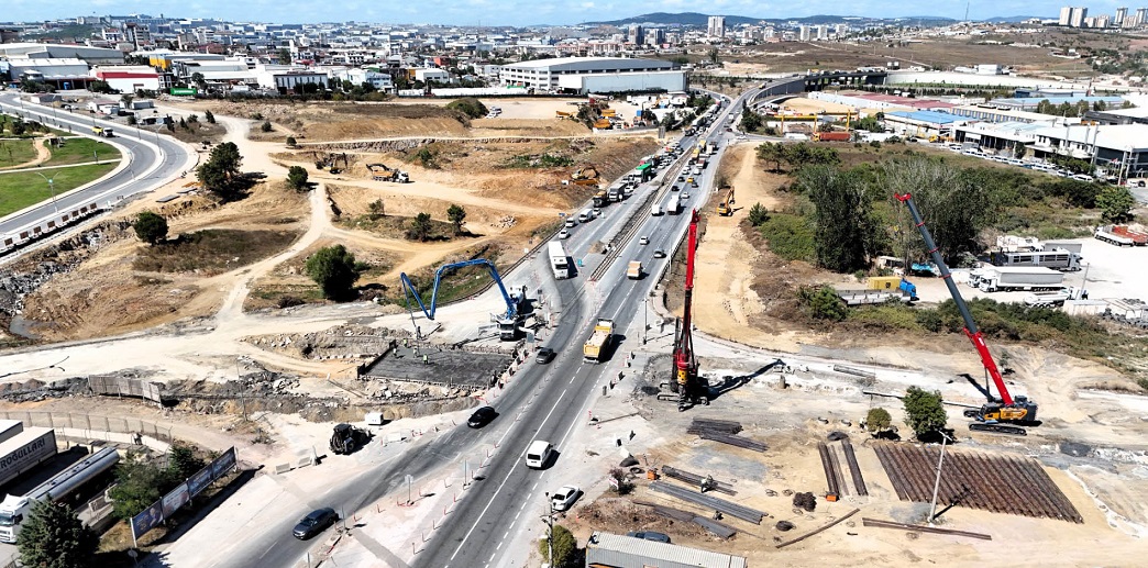 Gebze Millet Bahçesi Kavşağı Projesi’nde çalışmalar yoğun şekilde sürürüyor