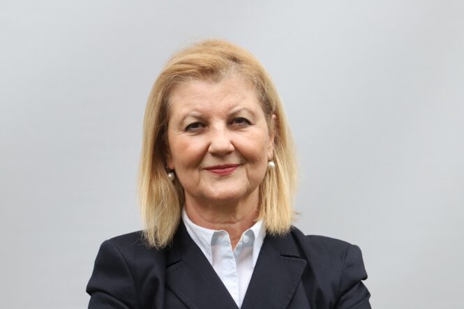 Dr.O_g_r.U_y_Zeynep_Gu_ler_Yenipinar_(1)_(2)_102933116