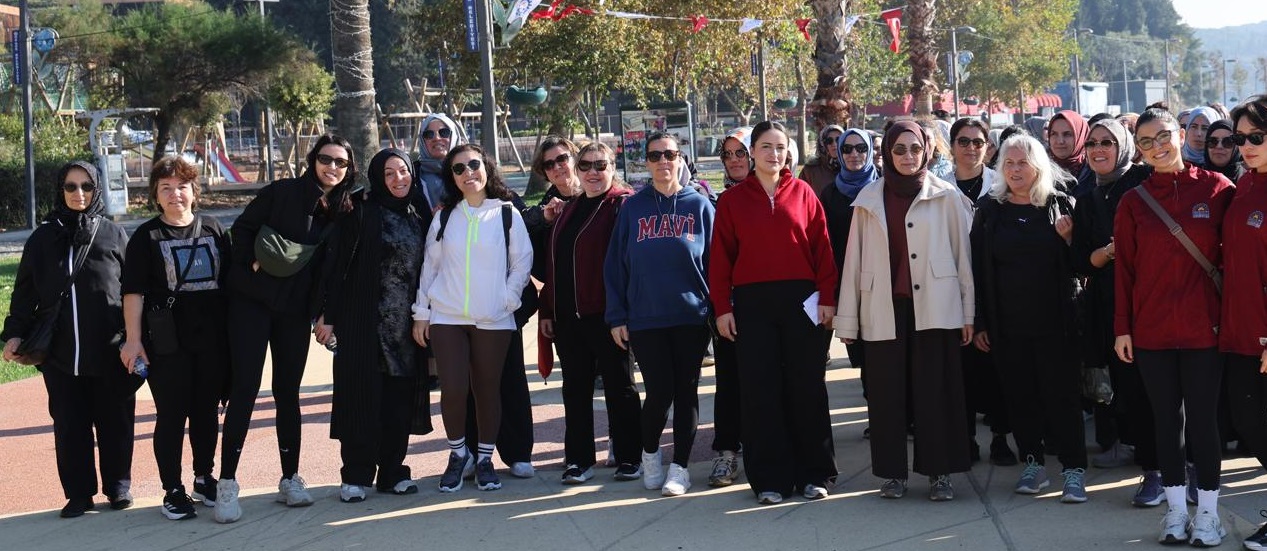 Eskihisar Sahili’nde “Adım At Havan Değişsin”